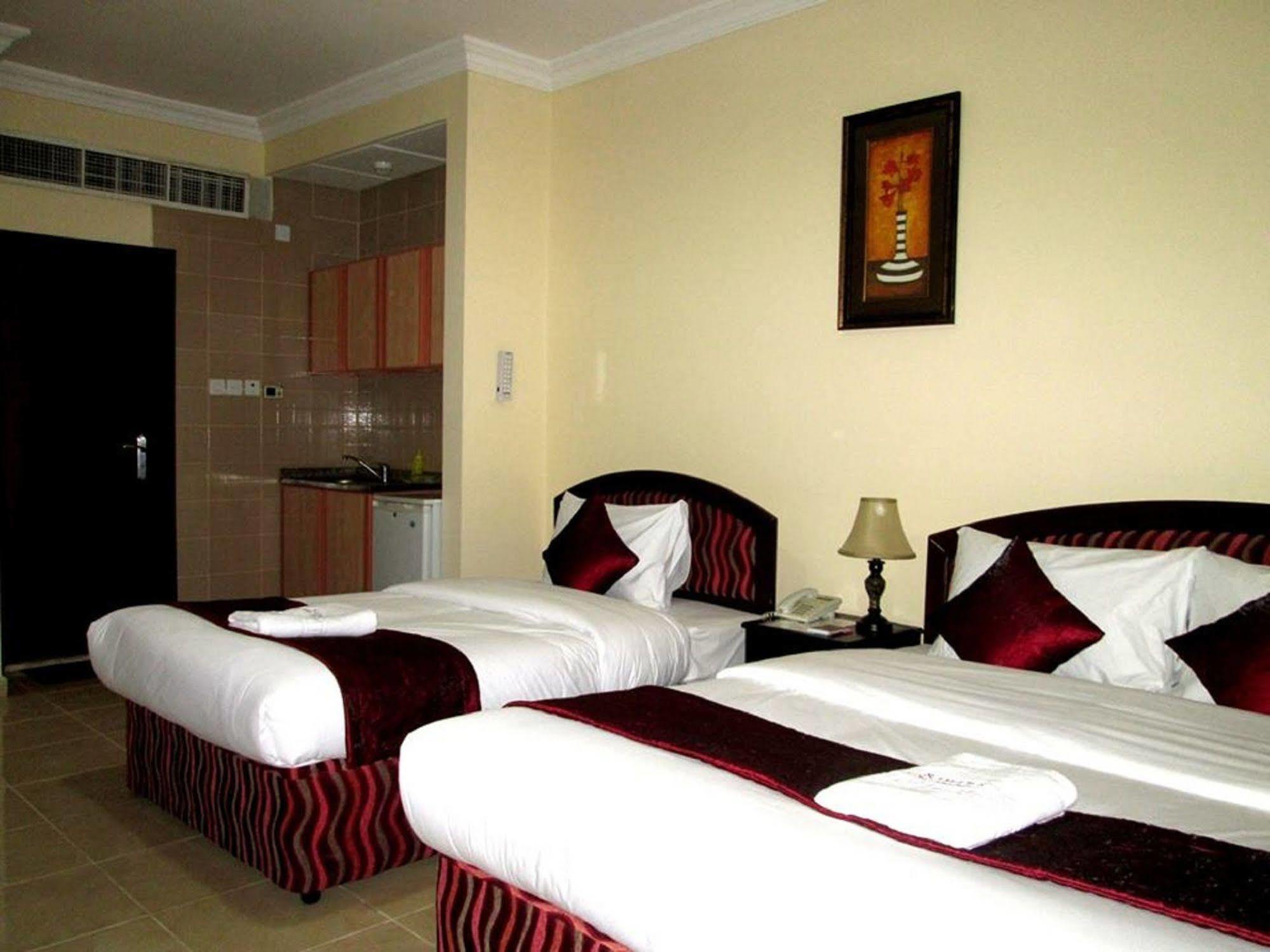Al Barakah Hotel Schardscha Exterior foto