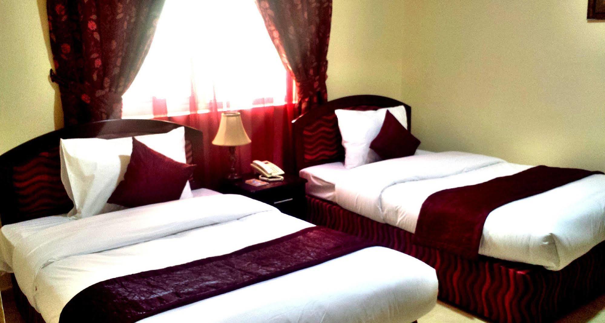 Al Barakah Hotel Schardscha Exterior foto